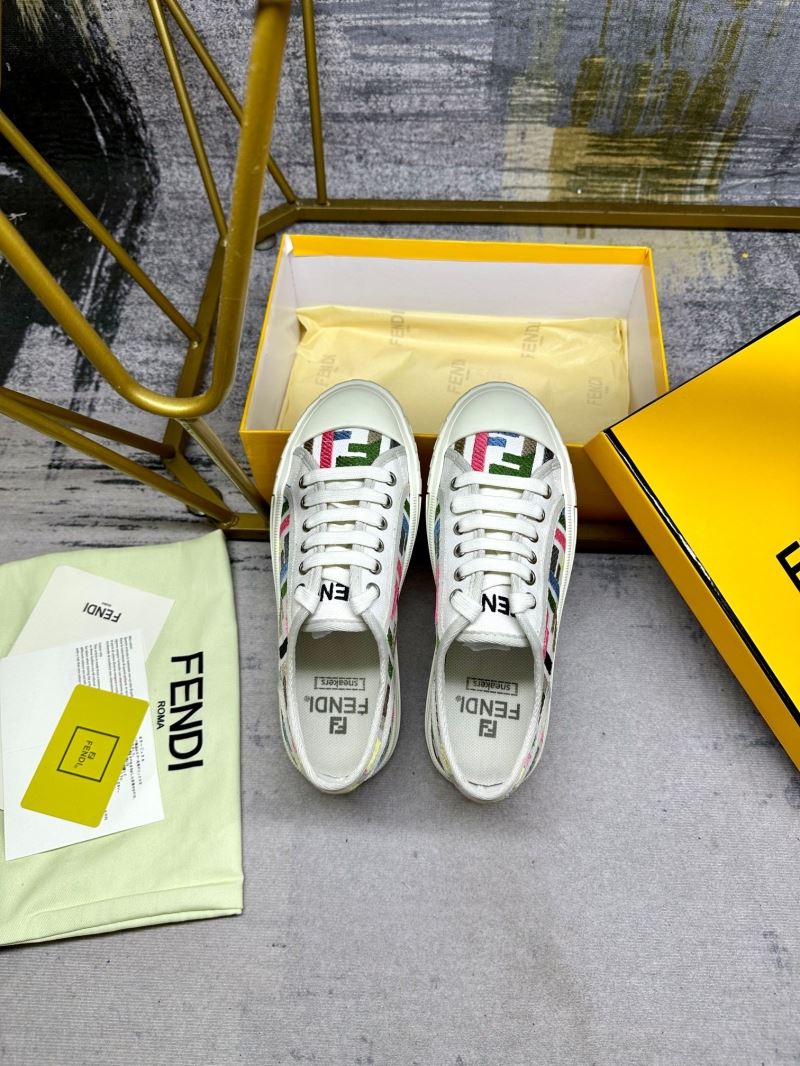 Fendi Low Shoes